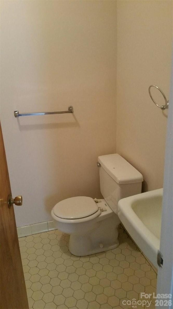 505 Warren Street W - Photo 4