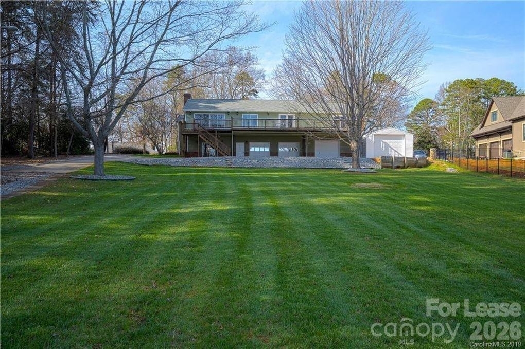 8502 Pine Lake Road - Photo 3