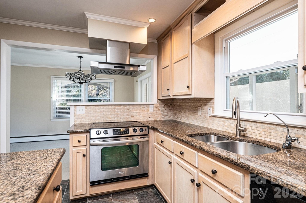 2035 2nd Street Nw - Photo 12
