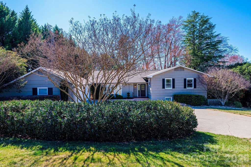 2035 2nd Street Nw - Photo 0