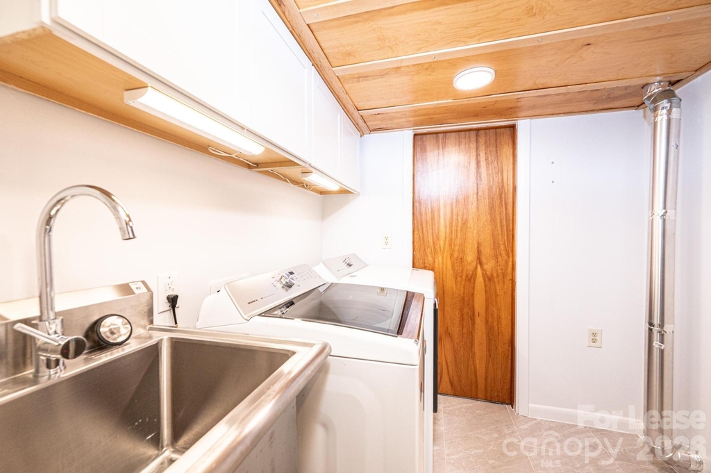 2035 2nd Street Nw - Photo 38