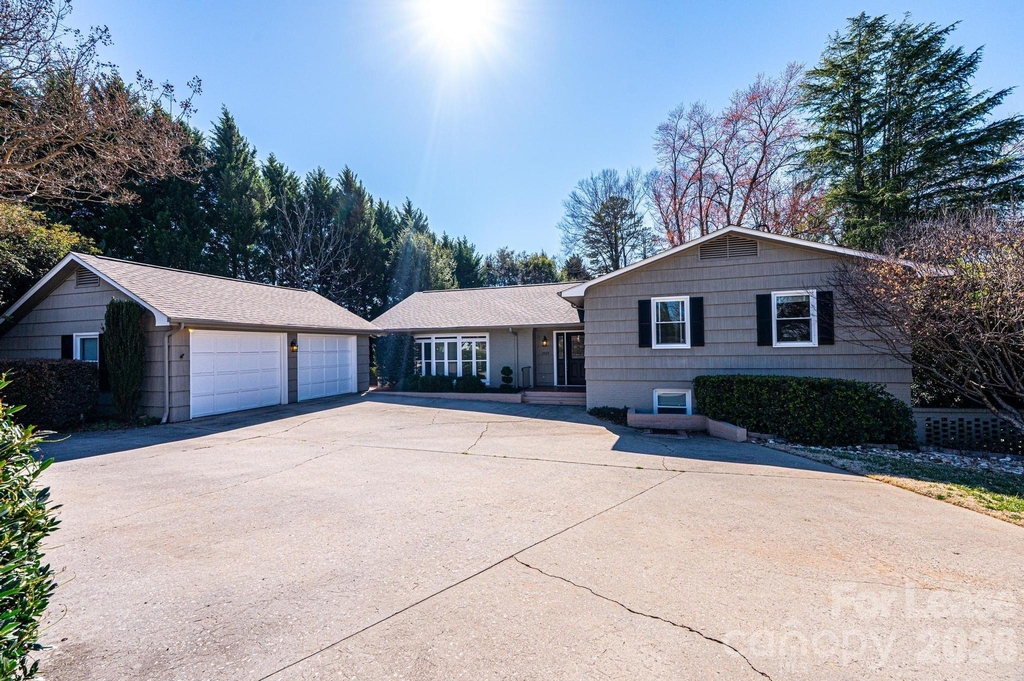 2035 2nd Street Nw - Photo 2