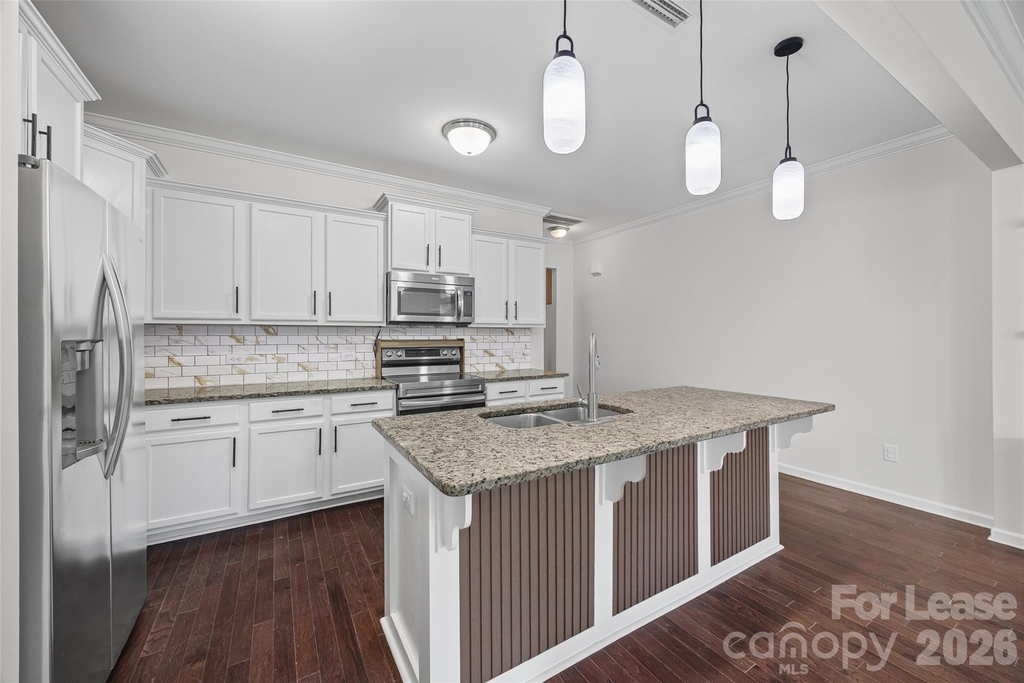 872 Summerlake Drive - Photo 6