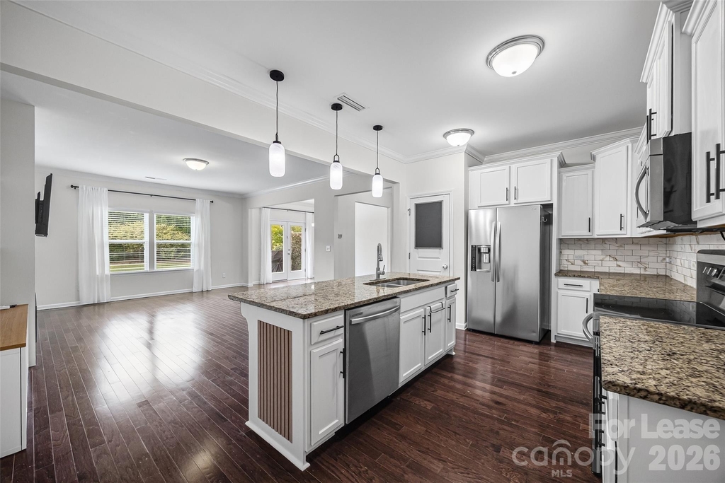 872 Summerlake Drive - Photo 5