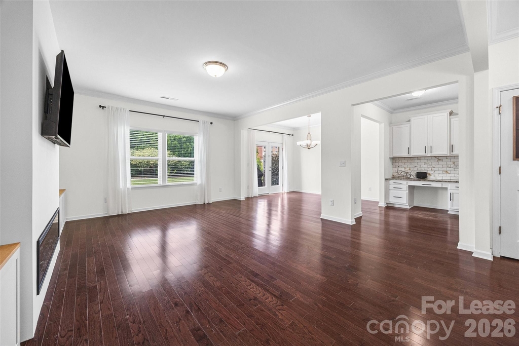 872 Summerlake Drive - Photo 7