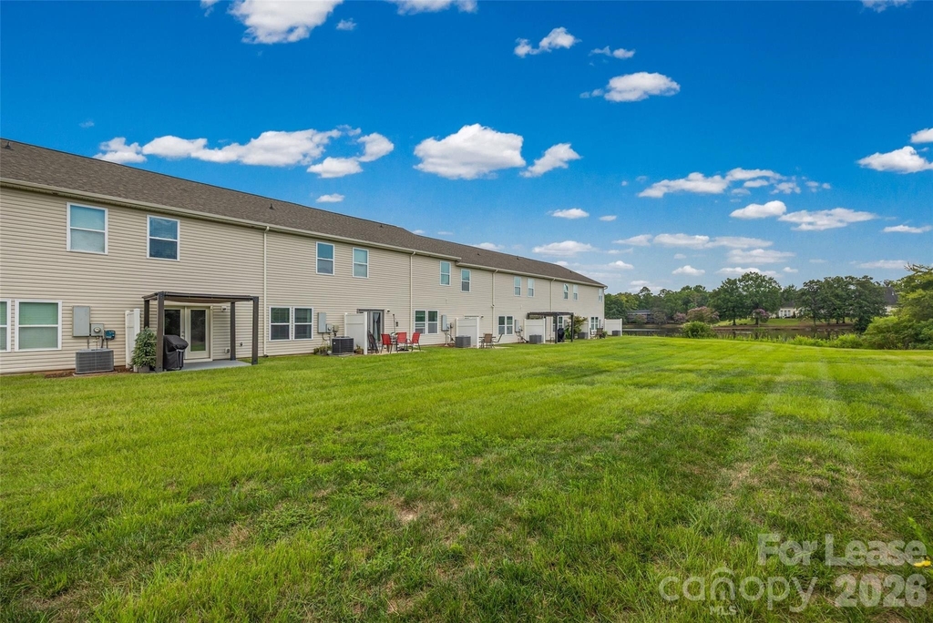 872 Summerlake Drive - Photo 33