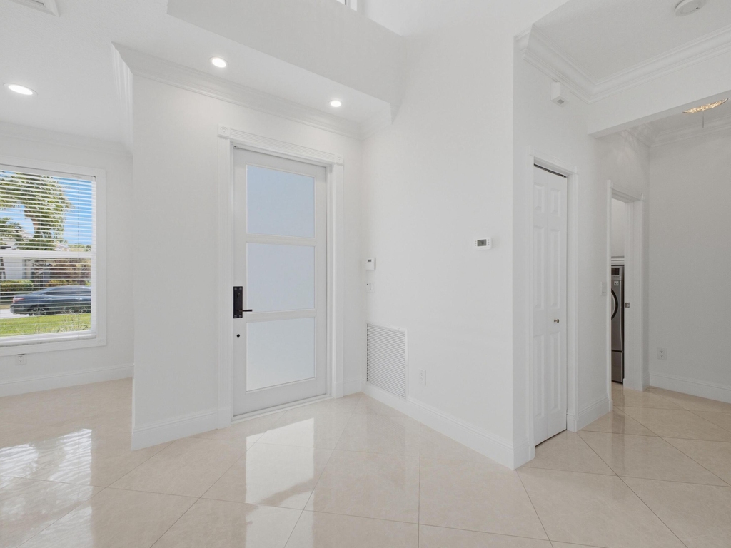 7723 Monarch Court - Photo 4