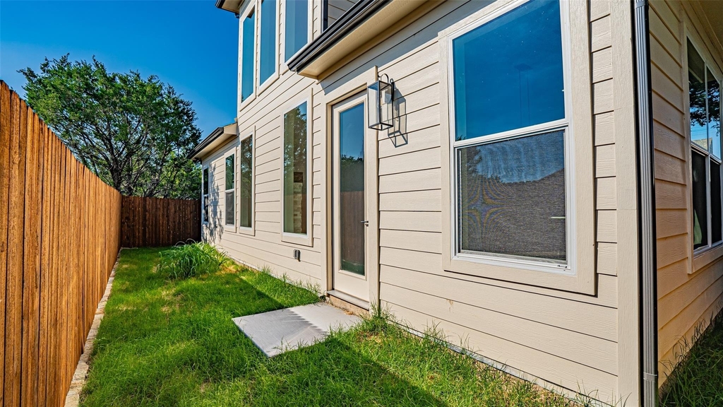 5702 Barkridge Drive - Photo 33