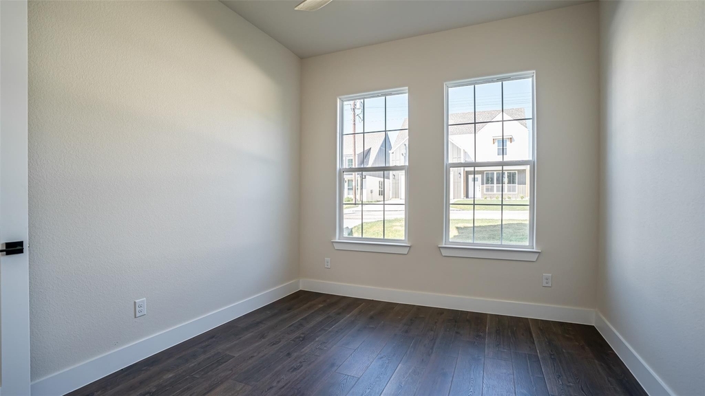5702 Barkridge Drive - Photo 21