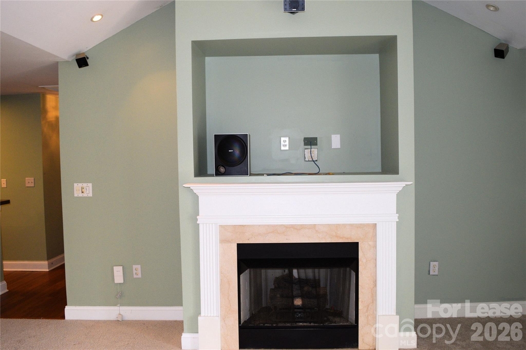 6321 Park Creek Drive - Photo 12