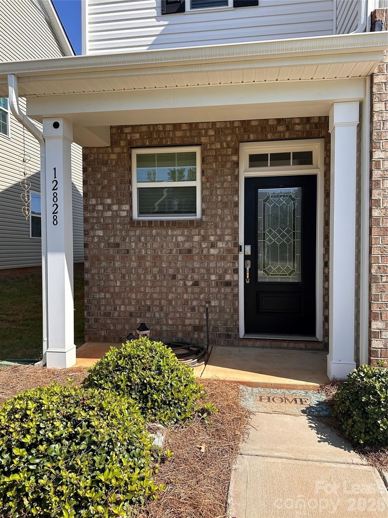 12828 Canton Side Avenue - Photo 1