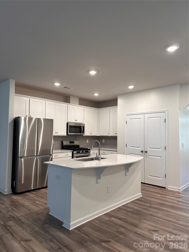 12828 Canton Side Avenue - Photo 4