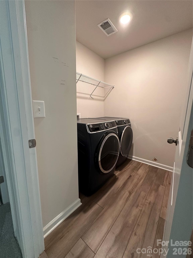 12828 Canton Side Avenue - Photo 16