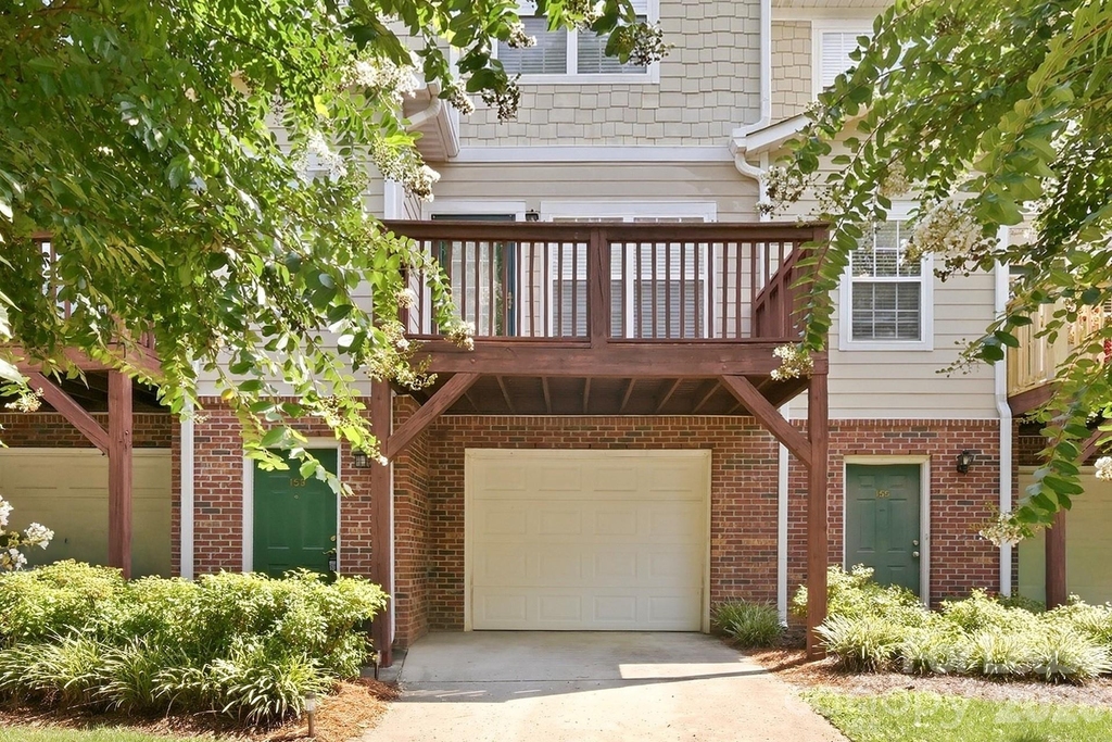 153 Forest Ridge Road - Photo 0
