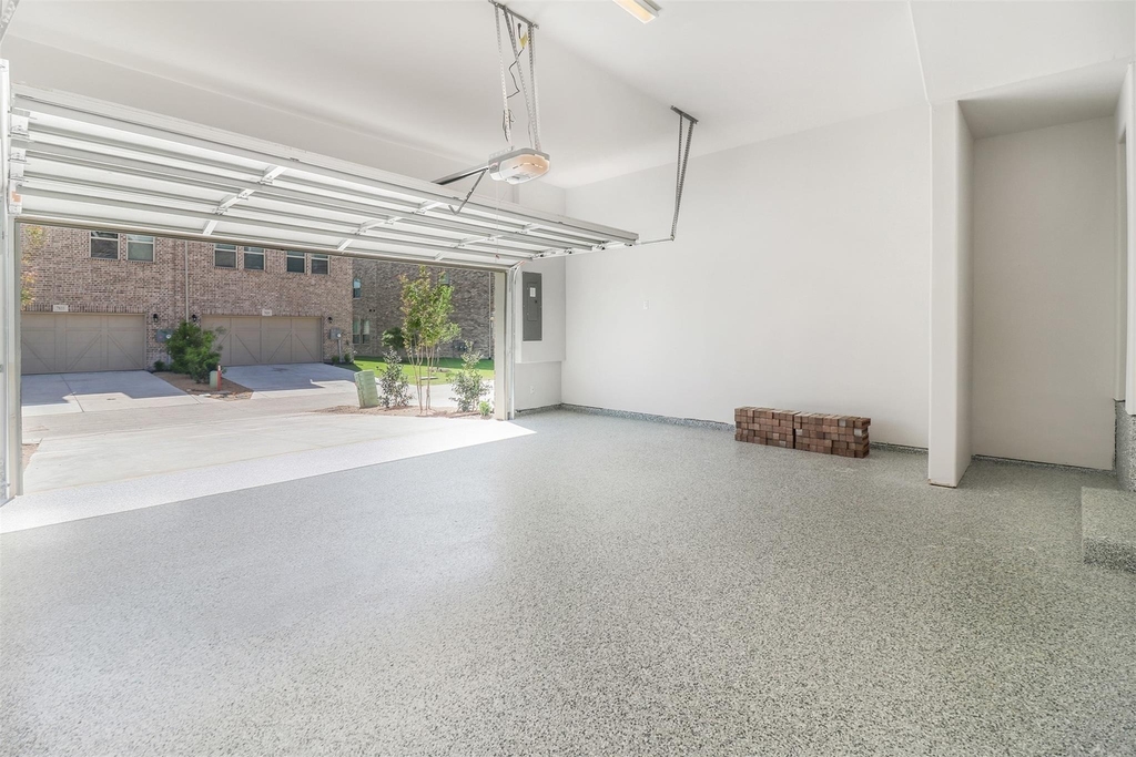 7836 Manilla Drive - Photo 30