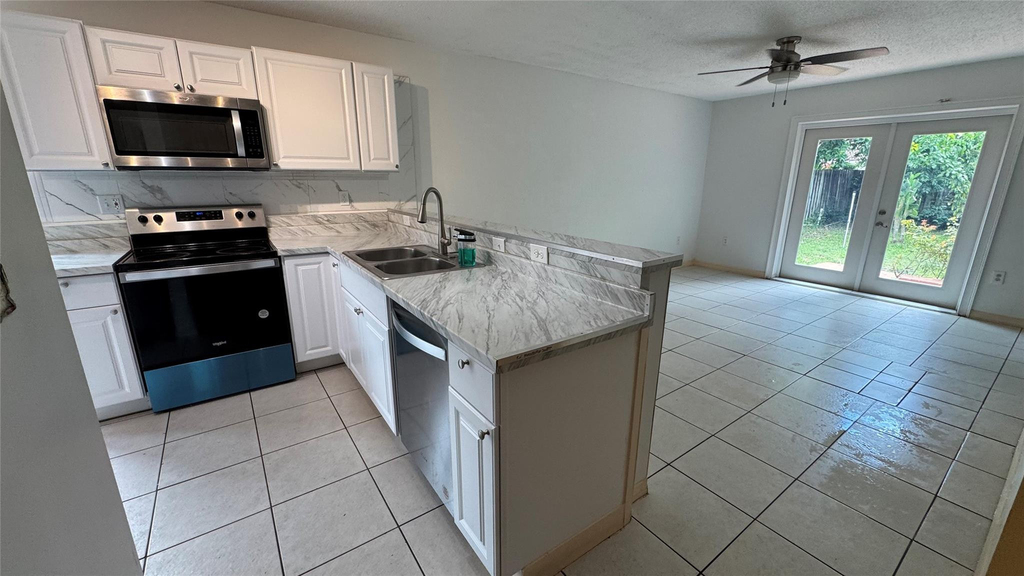 14332 Sw 163rd Street - Photo 6