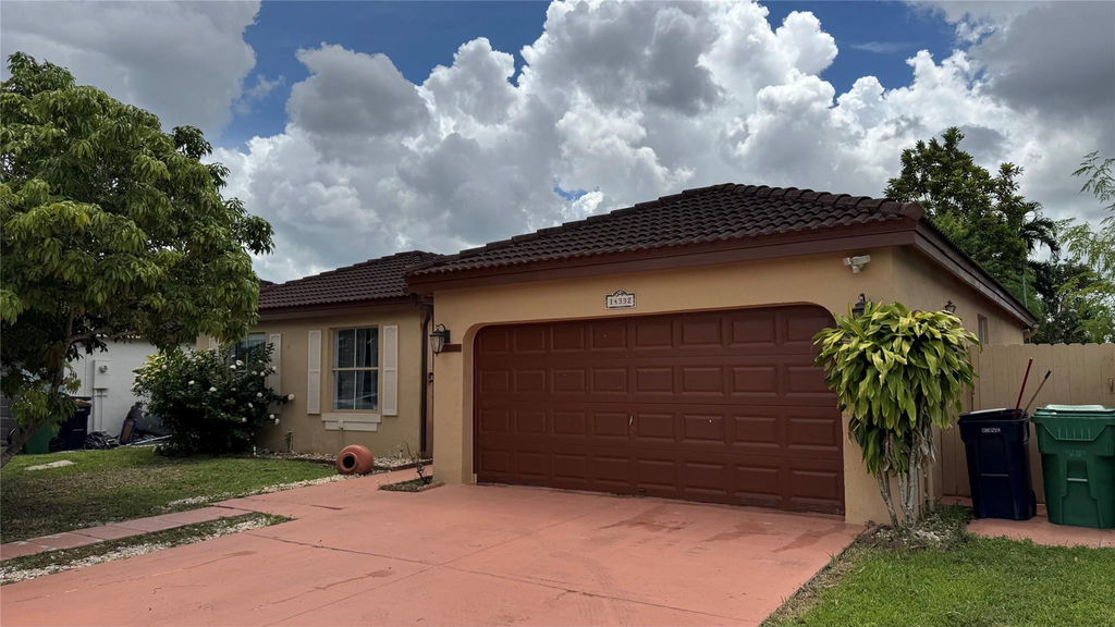 14332 Sw 163rd Street - Photo 1