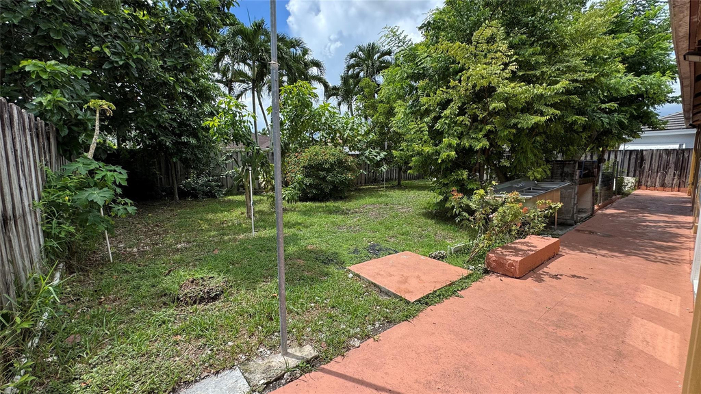 14332 Sw 163rd Street - Photo 32