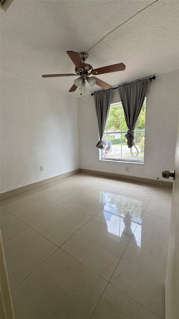 14332 Sw 163rd Street - Photo 11