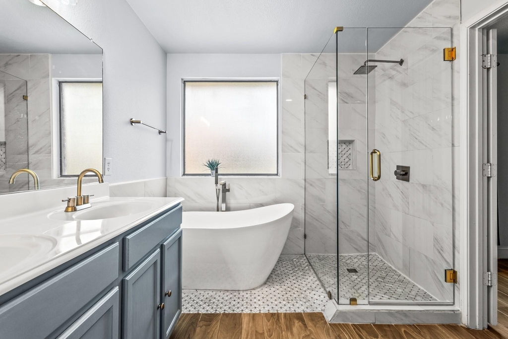 5540 Crestwood Drive - Photo 16
