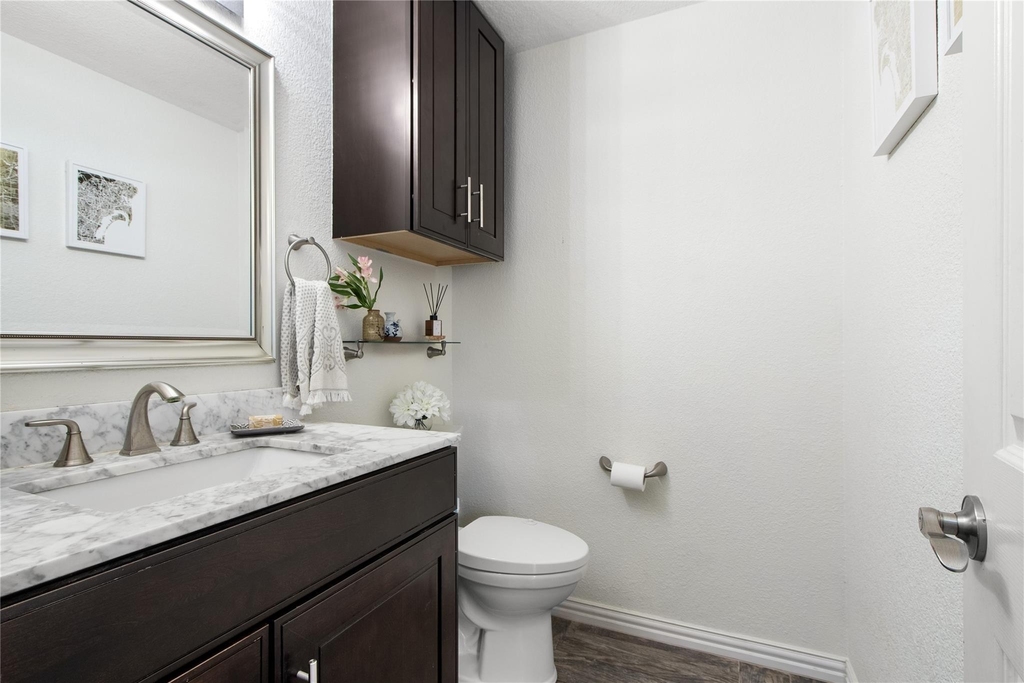 5205 W Plano Parkway - Photo 9