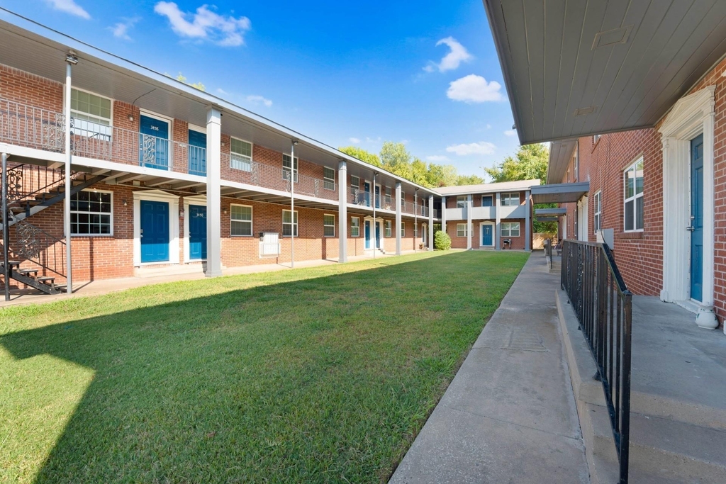 3430 Sockwell Boulevard - Photo 0