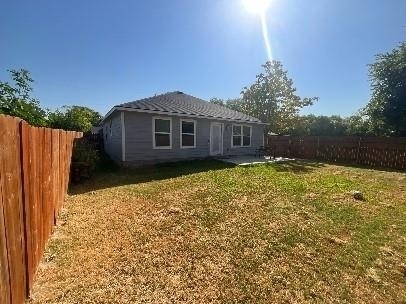 504 Thomas Street - Photo 3