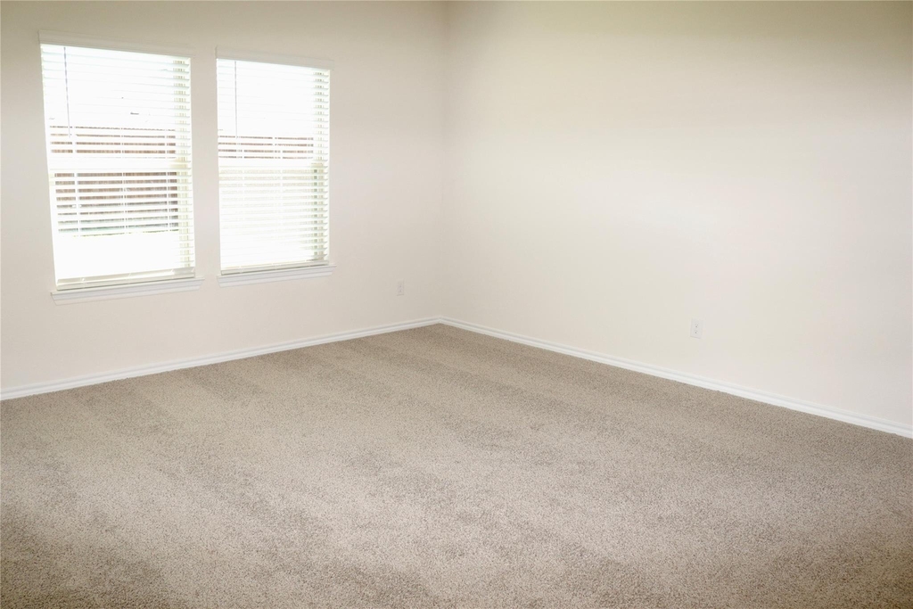 1436 Briar Hill Road - Photo 7