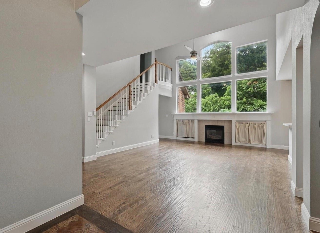 3228 Kent Drive - Photo 4