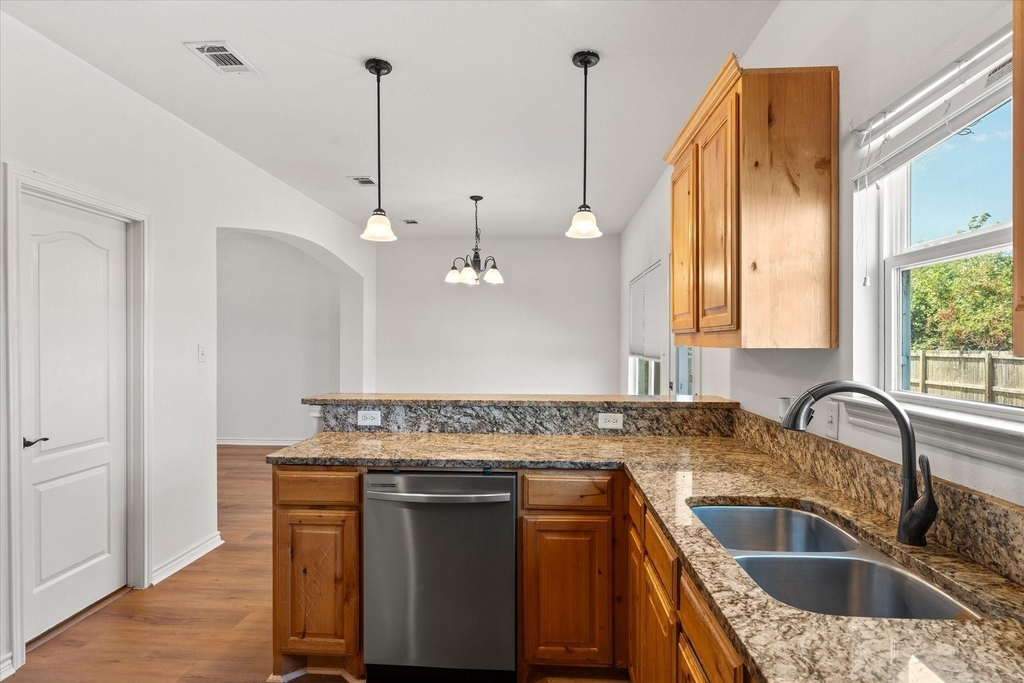 210 Lasso Circle - Photo 12