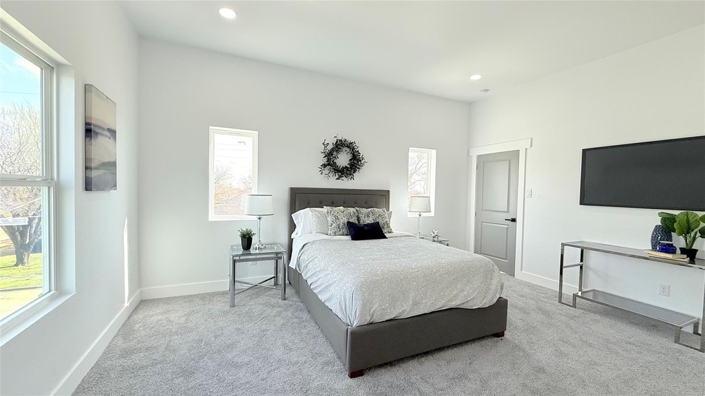 1505 Fordham Road - Photo 11