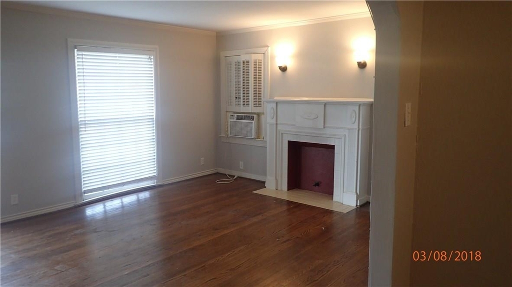 5824 Anita Street - Photo 2