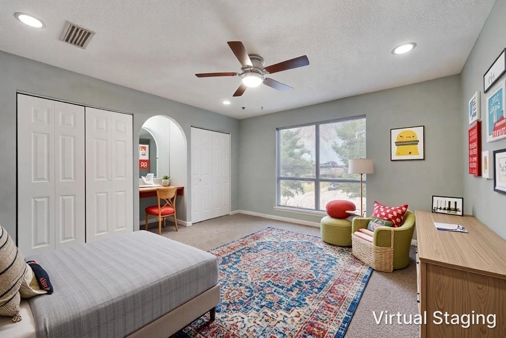 209 N Saint Johns Drive - Photo 5
