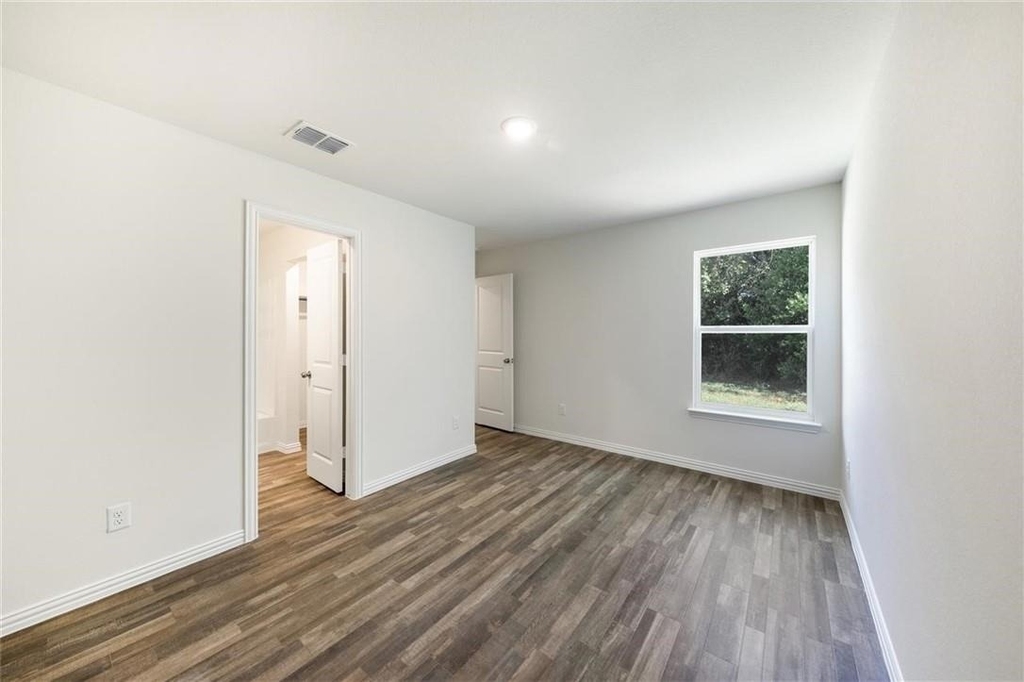 1005 Dawson Street - Photo 9