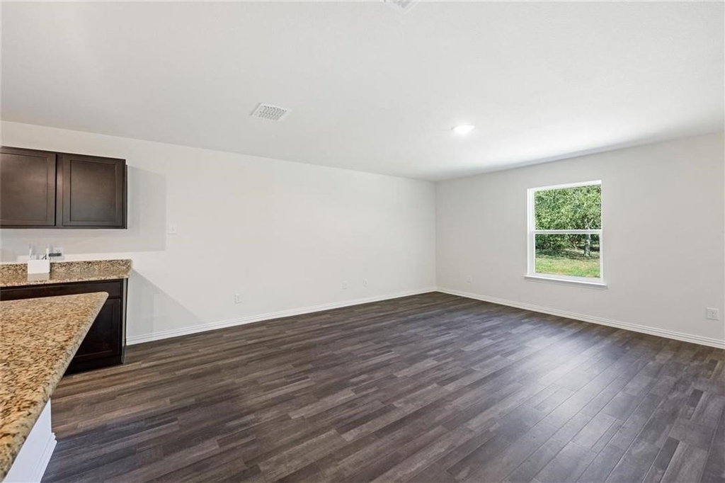 1005 Dawson Street - Photo 5