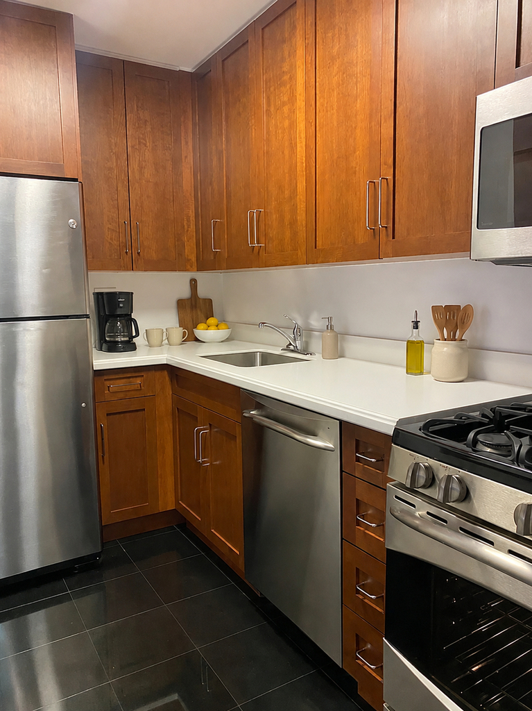 400 East 71st Street - Photo 2