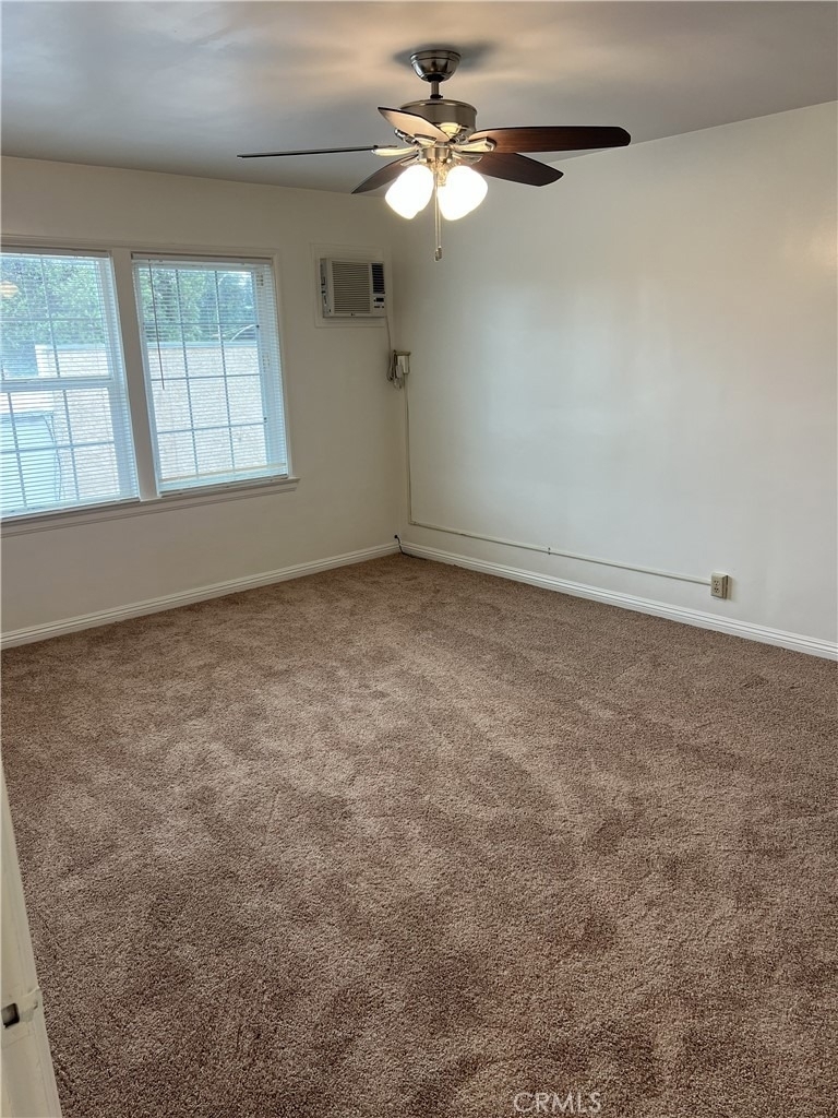 500 N Los Robles Avenue - Photo 9