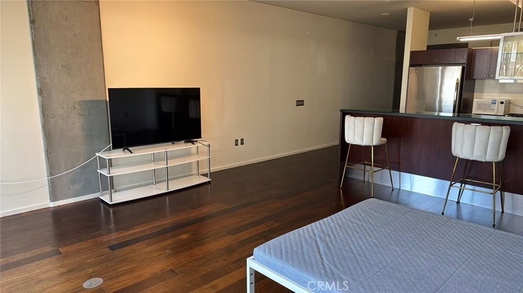 1155 S Grand Avenue - Photo 6