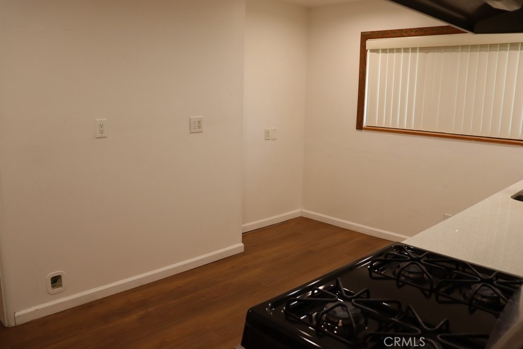 18616 Lassen Street - Photo 36