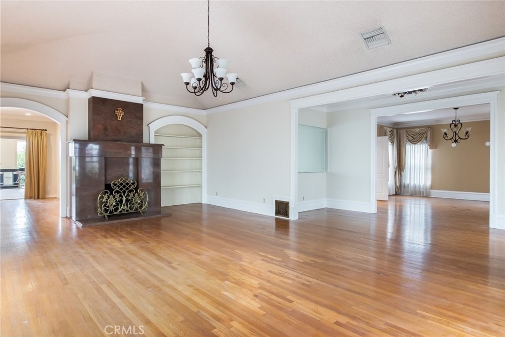 314 W Kenneth Road - Photo 6