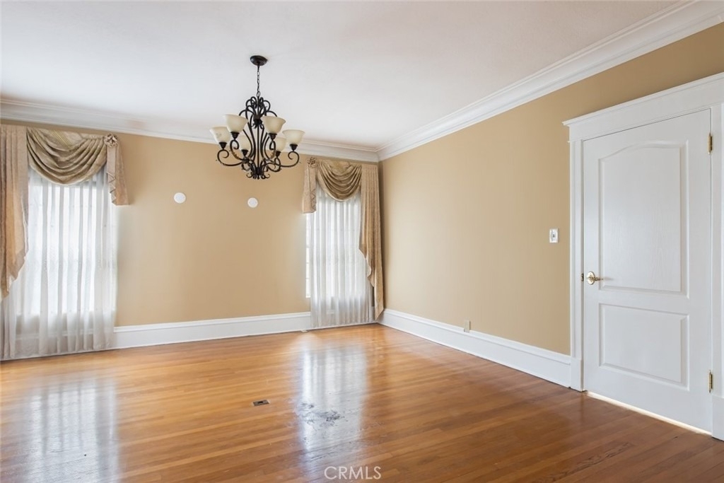 314 W Kenneth Road - Photo 9