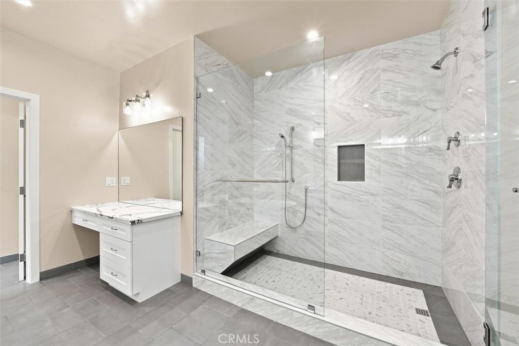 24224 Ocean Avenue - Photo 38