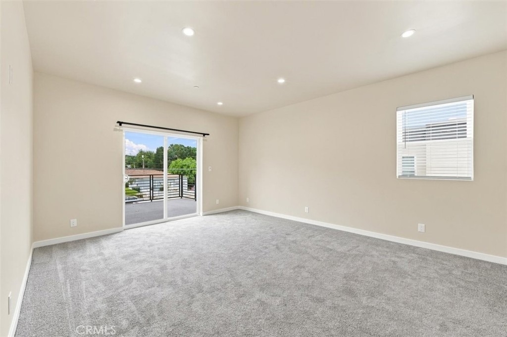 24222 Ocean Avenue - Photo 28