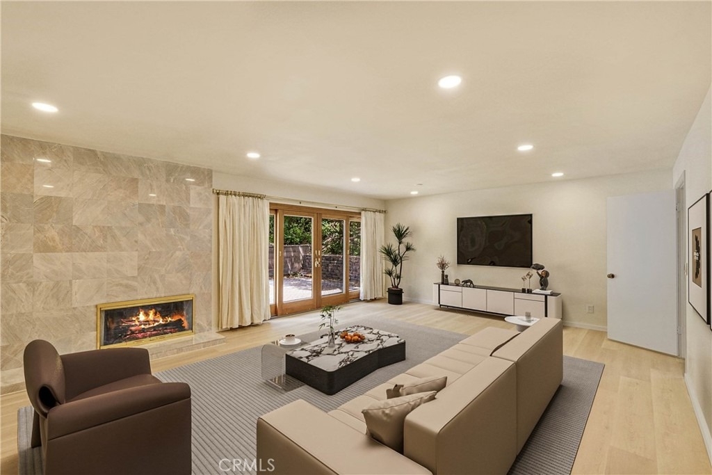 6551 Abbottswood Drive - Photo 4
