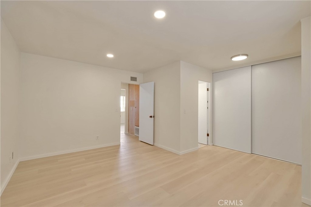 6551 Abbottswood Drive - Photo 19