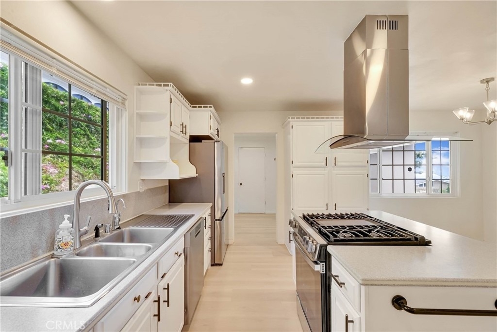 6551 Abbottswood Drive - Photo 14