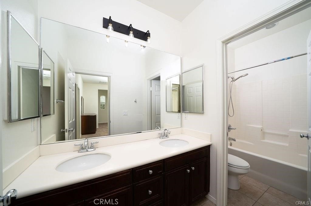 22532 Venice - Photo 9