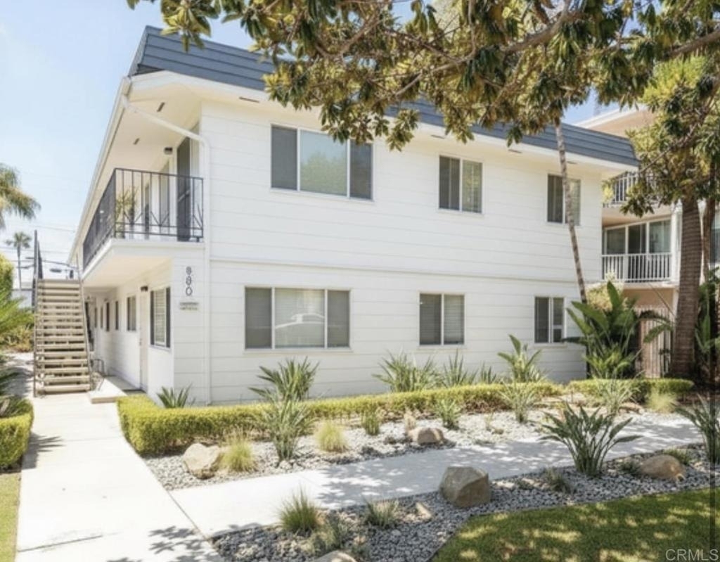 830 C Ave - Photo 2