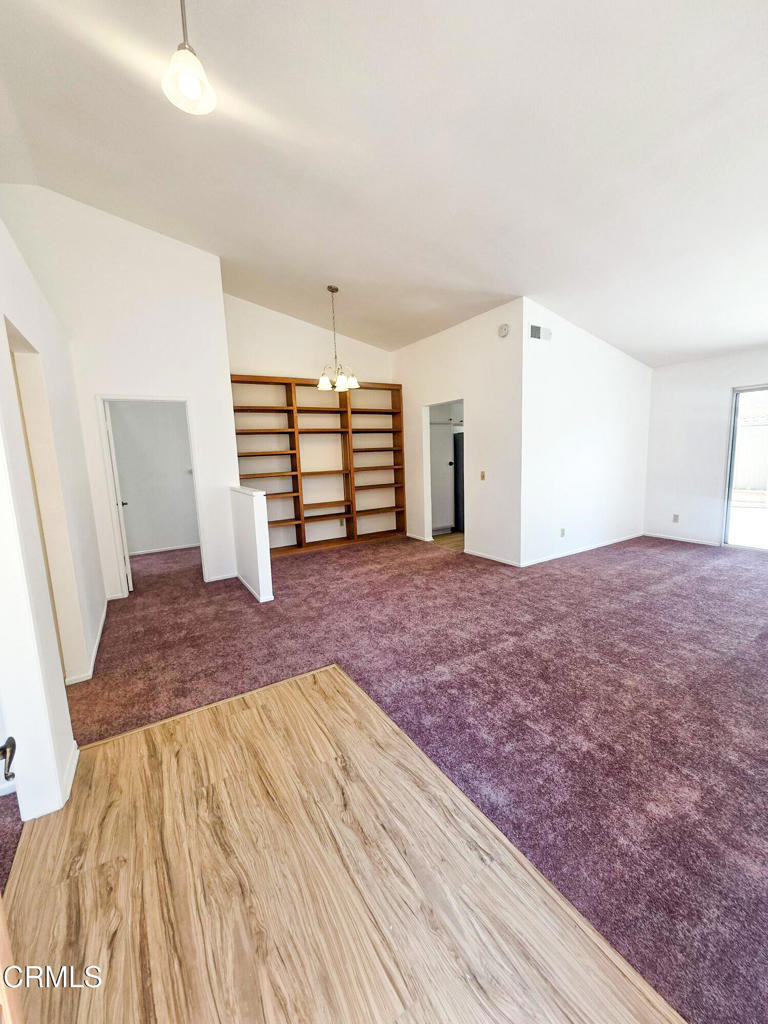 980 Oakland Hills Drive - Photo 2