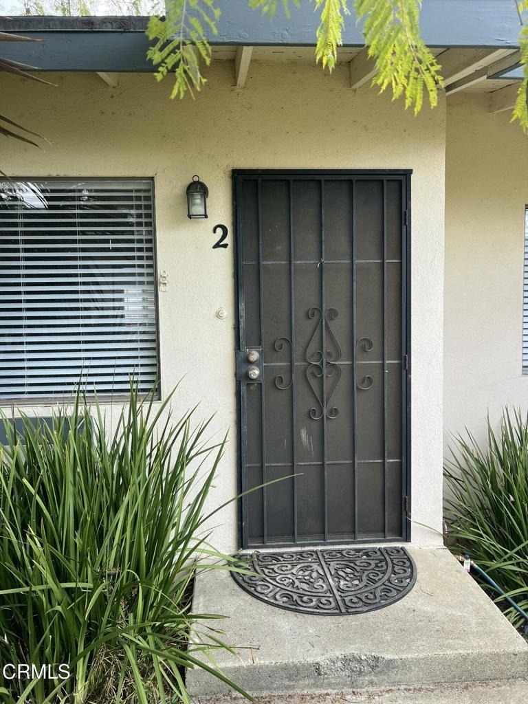 140 W 5th Street - Photo 5